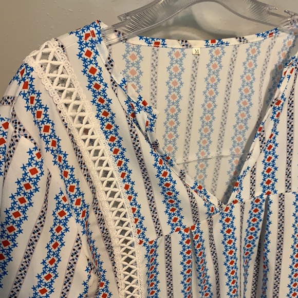 Blouse - Picture 2 of 5